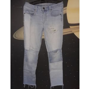 AMERICAN EAGLE Skinny Mid-rise Distressed Jeans